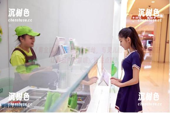 AISS爱丝(黄金版) - 图集中的美丝，与灵儿的优雅碰撞，保证让你忍俊不禁哦，快来点赞！