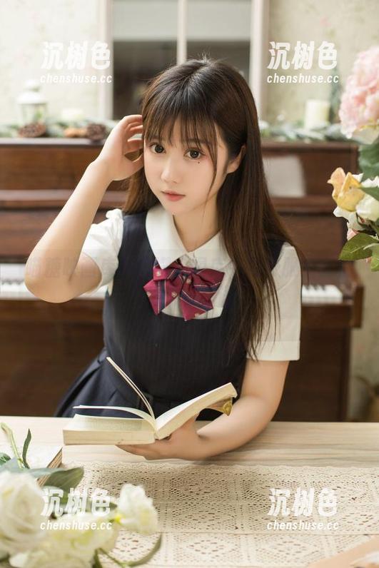 MTYH喵糖映画 喵糖映画库存满满:图库中的校服少女们仿佛在耳语