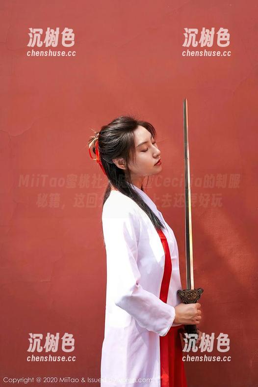 MiiTao蜜桃社 - 陆萱萱Cecilia的制服秘籍，这回分享比穿上去还要好玩