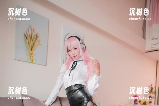 Money冷冷 免费领取Money冷冷的蕾丝旗袍资源,顺便提醒你穿衣搭配哦