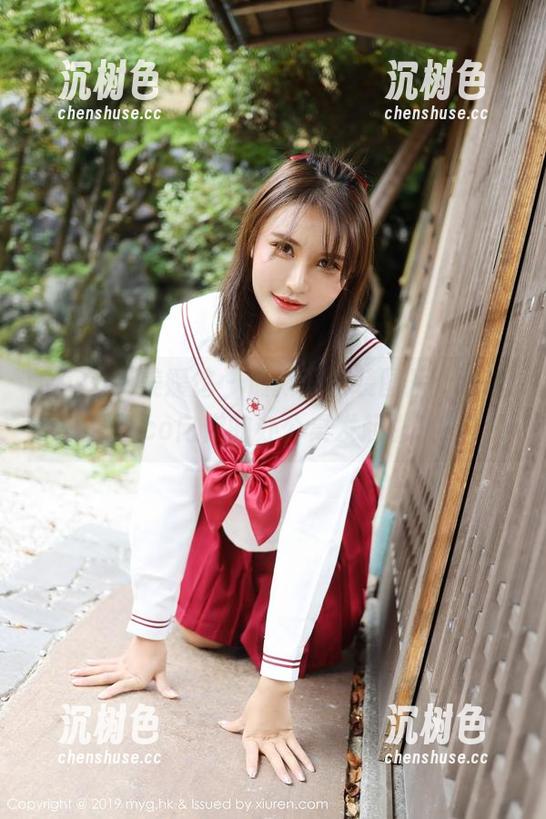 MyGirl美媛馆-陈怡曼coco MyGirl美媛馆 - 最新职业装图片:陈怡曼coco向你的办公桌发起挑战!