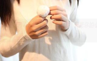 图赏：ROSI最新吊带，能不能在炎热的夏天把你的小确幸激活？