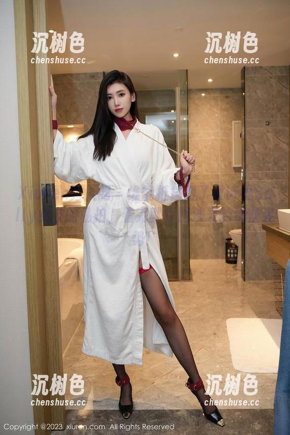 Xiuren秀人网-夏诗雯Sally Xiuren秀人网 - 谁能抵挡得了夏诗雯Sally女友的私拍,看完就想凹沙发的那些姿势!