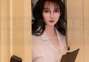 Xiuren秀人网 - 高跟鞋写真集：林乐一，我的脚趾跟你聊聊人生的高度