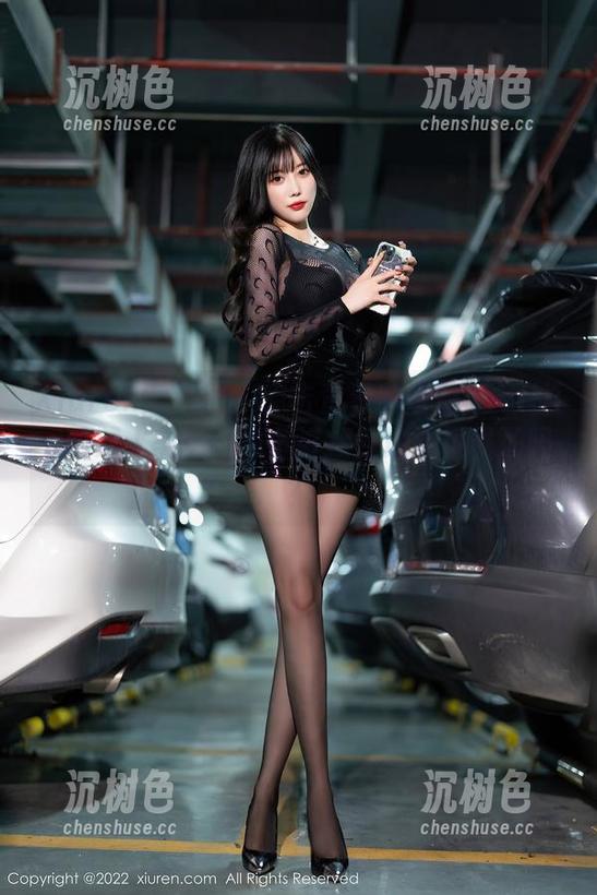 Xiuren秀人网 - 点击查看陆萱萱cecillia的双人美图，准备好接受这波风暴了吗？