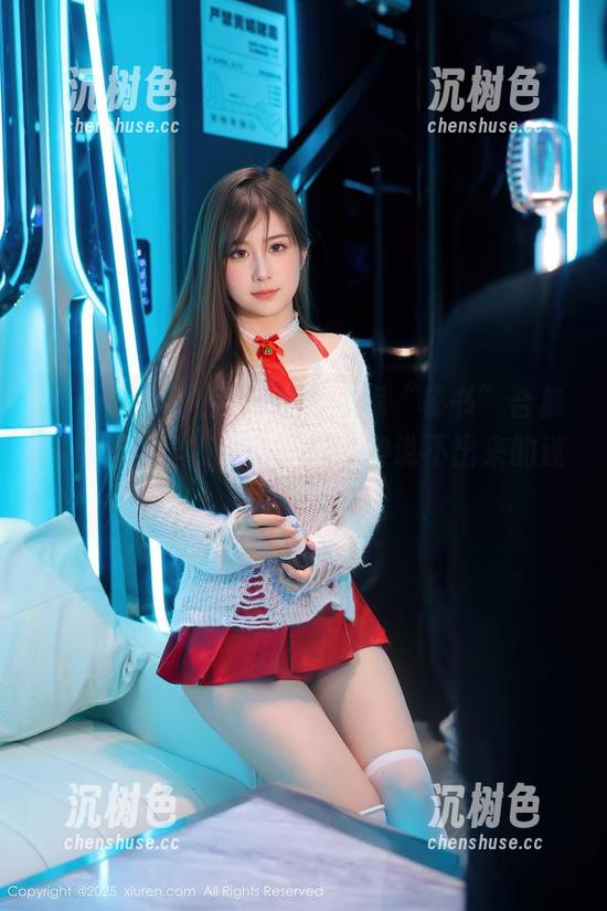 Xiuren秀人网-龙泽美曦 Xiuren秀人网 - 龙泽美曦“秘书”合集,花样年华被套住,却有种说不出来的迷人气息。