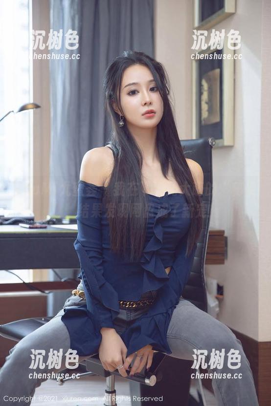 YouMi尤蜜荟-周大萌 YouMi尤蜜荟 - 我在下载周大萌的“秘书”,结果发现网盘成了新宠!