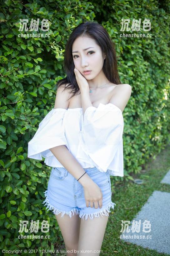 YouMi尤蜜荟-玥儿玥er YouMi尤蜜荟 - 大海轻拍,玥儿玥er最新作品集,划重点:不只是海水!