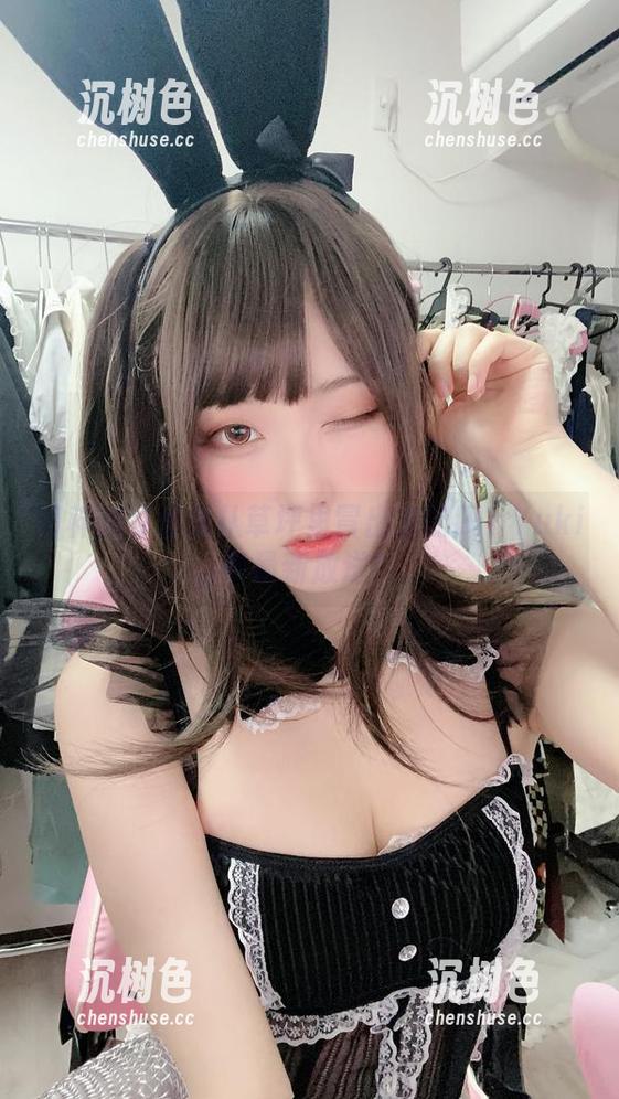 Yuki亭 阿梓的可爱是从草坪里冒出来的吗?Yuki亭最新放送!