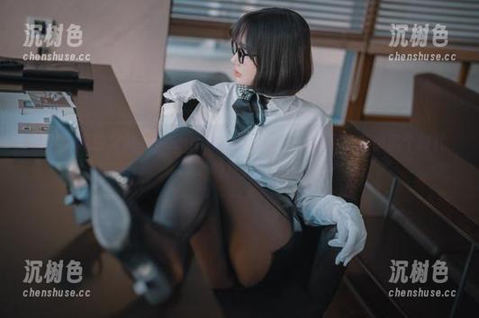 yeeun孙乐乐 别以为我没发觉,yeeun孙乐乐泳衣资源掩藏了多少那个时代的夏天?