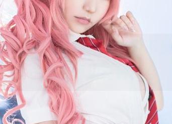 サク(saku)的水手COS，是不是暗示我也要去海边转转？