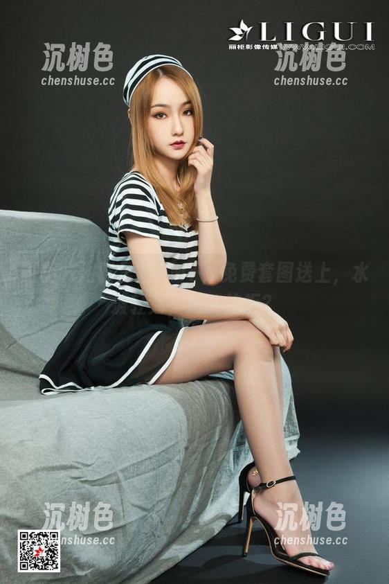 丽柜-AMY 丽柜 - 浴缸里的AMY,免费套图送上,水波轻荡,怎能抗拒?
