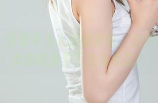 丽柜 - 分享不为人知的原图：汐汐如何在女教练指导下功成名就？