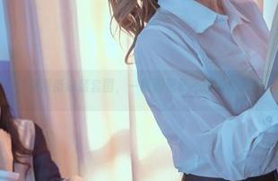 云溪溪新泳装套图，一幅画里藏不住少女的梦