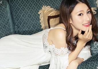 克拉女神 - YOYO的黑色世界：写真资源堆满仓库