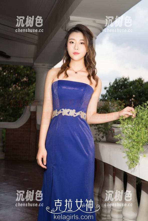 克拉女神-佳莹 克拉女神 - 美图加死库水,佳莹仿佛是在传递某种不可言说的意想