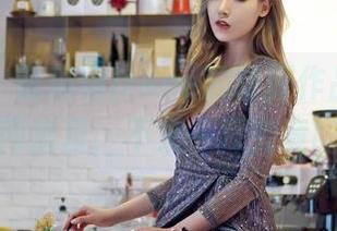 嗲囡囡 - 萌琪琪Irene的制服作品，聚焦在网盘里，不来一探究竟吗？