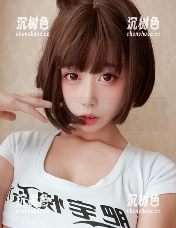 奈汐酱Nice 当奈汐酱Nice在瑜伽垫上扭动时,我只想问:她的高清版塑料袋在哪里?