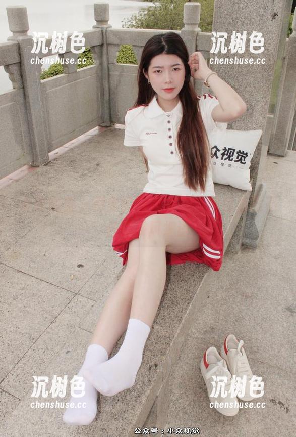 小众视觉-彤彤 小众视觉 - 彤彤的海边写真,图包里藏不住的微风细语