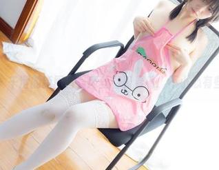 少女秩序 - 千澄的新图片，肉丝看着看着，不小心有些饿了……