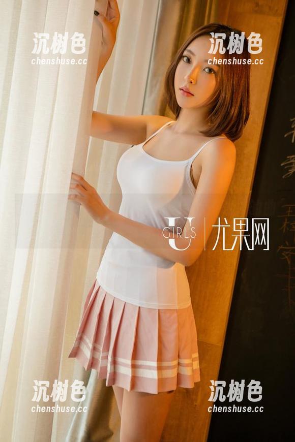 尤果网-含含 尤果网 - 含含的肉丝图册:那些惹火的曲线等着你来领悟