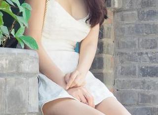 尤果网 - 免费的萌琪琪短裙图！如厕期间无意间翻到的宝藏，不看会后悔哦！