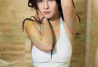 推女郎 - 哇，李丽莎的透明图包果然与众不同，恰到好处的不言而喻。