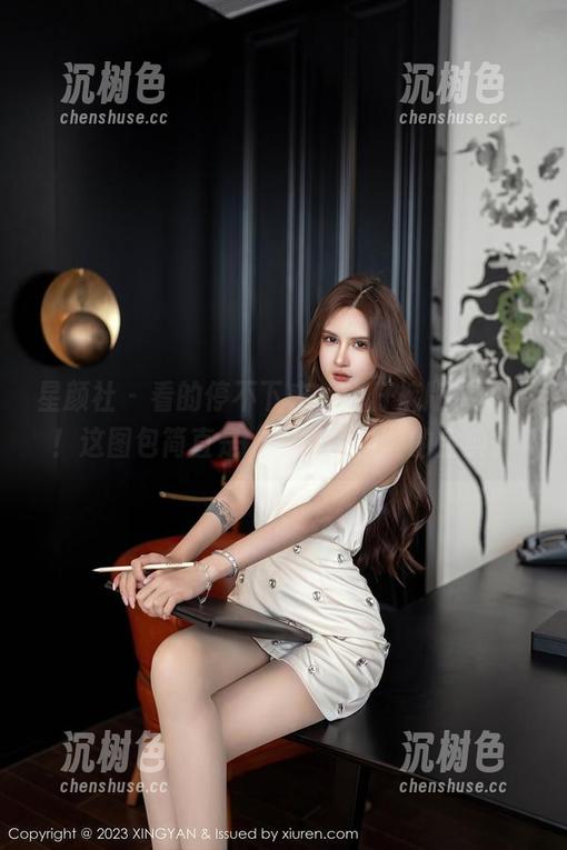 星颜社-韩雨馨 星颜社 - 看的停不下来,牛仔裤版韩雨馨!这图包简直是“穿搭哲学”的宝典!