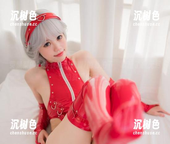 英梨梨的皮衣在星黛鹿鹿i的私拍下，唤醒了我无尽的资源幻想！