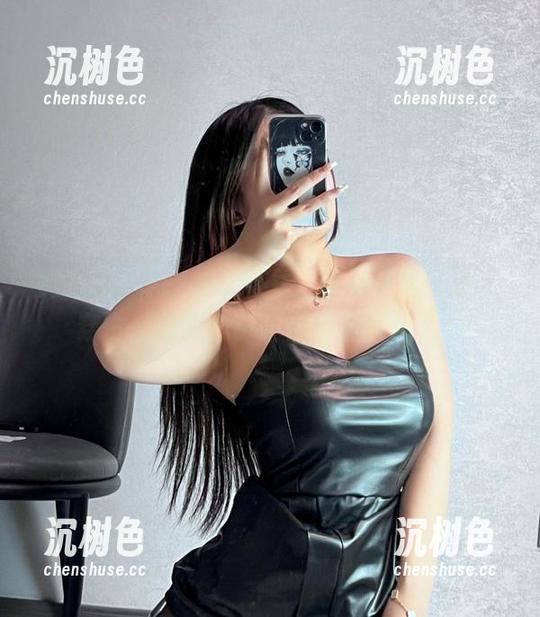 桃沢樱呀 微密圈 - 桃沢樱呀在线,高清民国风情,穿古装的我心却跳得像个现代人。
