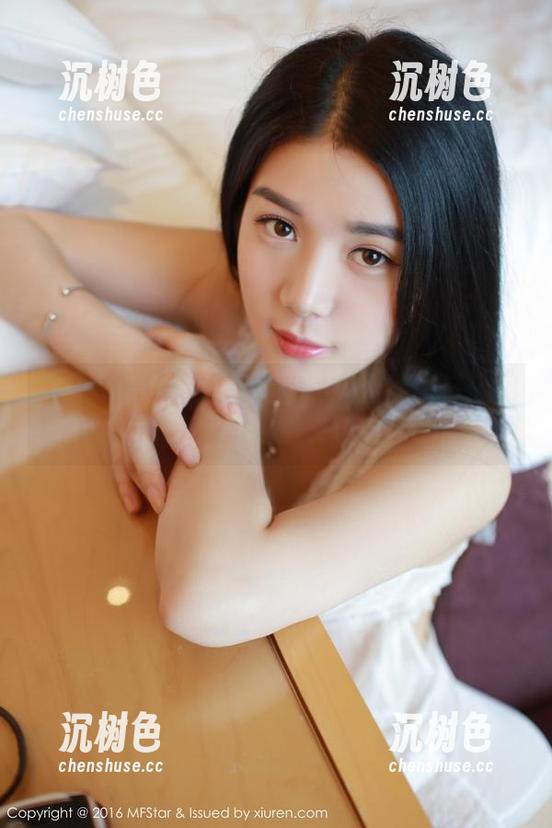 模范学院-徐微微mia 模范学院 - 修女也要出彩!徐微微mia图集里的福利都在这里了