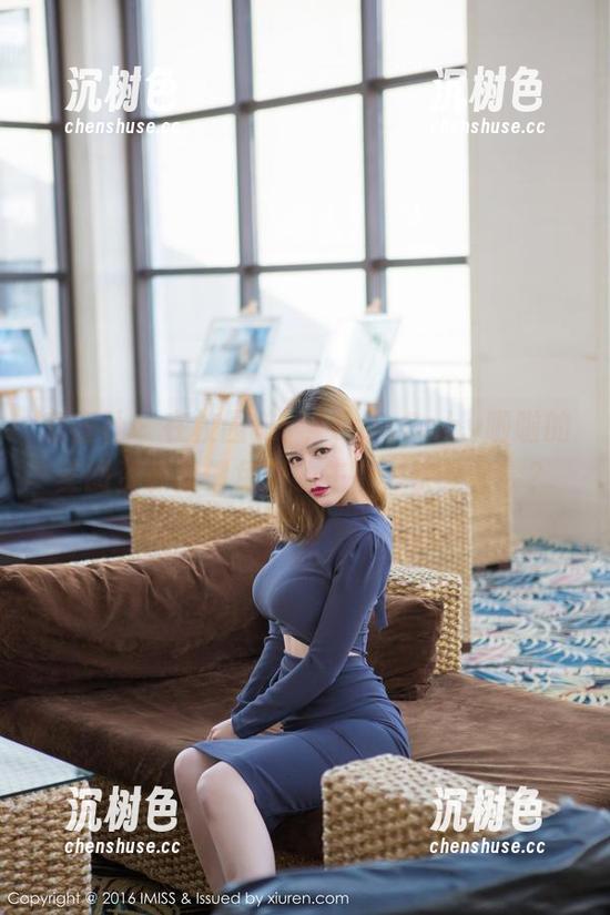 爱蜜社-LalaBaby啦啦 爱蜜社 - 在校园蹦跶,LalaBaby啦啦的美图资源就像免费的午餐,快来尝尝?