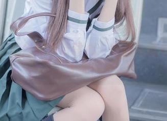 王羽杉和她的吊带背心：作品从此与清凉无关！