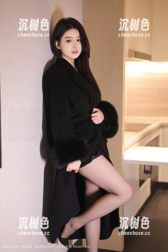 秀人网-Carol周妍希 秀人网 - Carol周妍希的油亮写真,真是油光可鉴,闪得我眼都瞎了