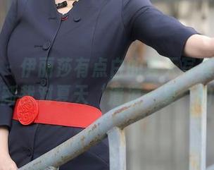 秀人网 - 伊丽莎有点白的夏天写真：在图册里刷新我对夏天‘清凉一夏’的定义！