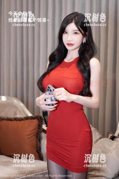 秀人网-方子萱 秀人网 - 扑克主题?没错!方子萱图集更新,来场视觉对决!