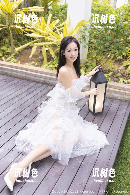 秀人网-欧阳妮娜娜 秀人网 - 在旅拍中发现欧阳妮娜娜,图集里的每一张都像是在聊天!