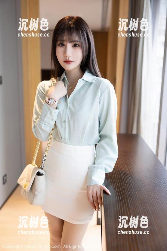 秀人网-瑞瑞ruirui 秀人网 - 兔女郎瑞瑞ruirui的私拍合集:可爱与俏皮,快来和我一起做个白兔!