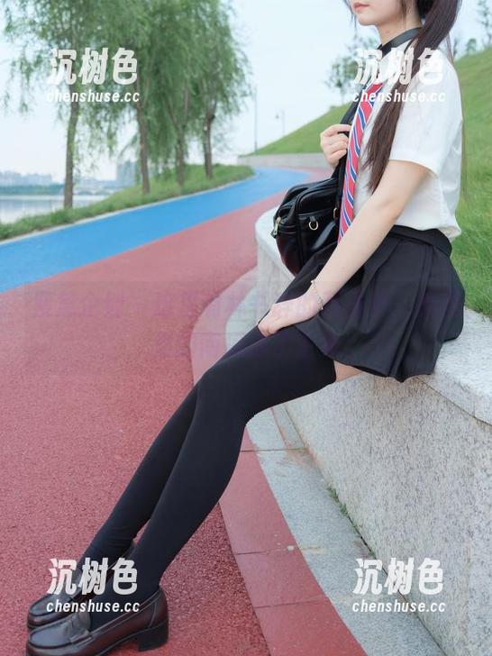 紧急企划-林书辞 紧急企划 - 这里有林书辞的万圣节,原图里的南瓜成了主角