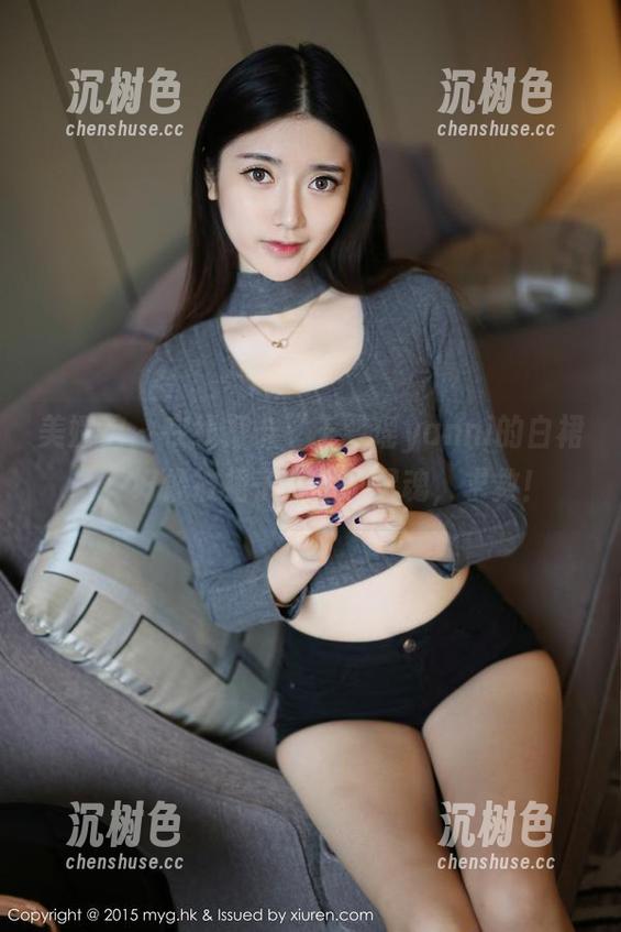 美媛馆-王馨瑶yanni 美媛馆 - 在线打卡“王馨瑶yanni的白裙”,好像被裙子吸走了灵魂,求救!