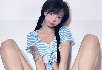 微密圈 - 聂傲娇女仆作品，其中的“清洁工作”让人捧腹。