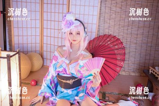 蜜汁猫裘 更新更新,蜜汁猫裘和她的圣诞兔兔,这才是节日的样子!