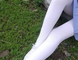 松开紧绷的神经,西尔酱的夏天图包福利,撒下慵懒的气氛,是否想陪我蹲一会?