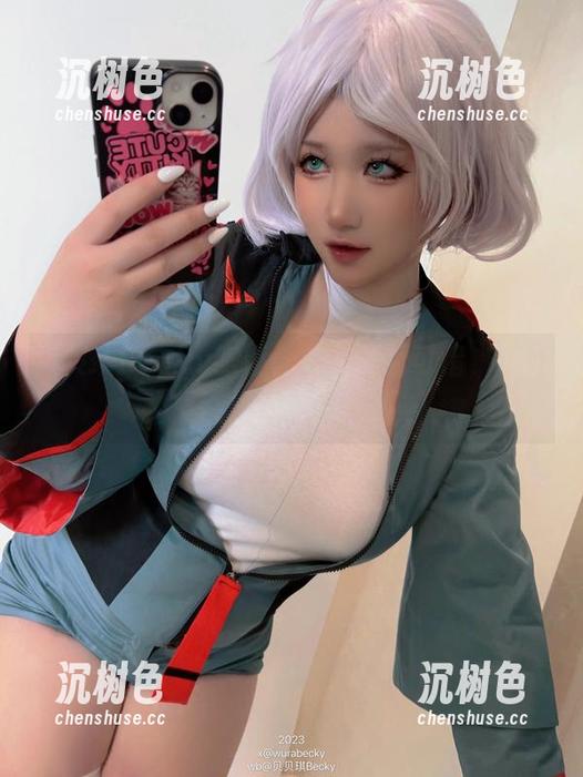 贝贝琪Becky眼镜合集：不看可惜，但真能Hold住吗？
