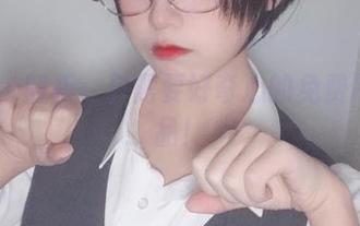 逐月Su剖析：只需要好奇心的免费吊带作品！