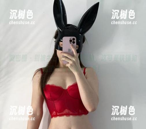 微密圈 - 别被牛仔裤的外表欺骗，这可是铁锤姐姐的免费资源大集合！