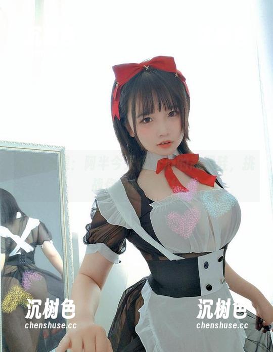 阿半今天很开心 原图合集:阿半今天很开心的高跟鞋,挑战你的审美底线